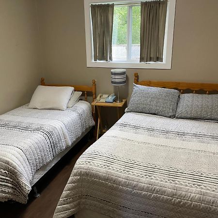 كورنر بروك Rivers End Motel المظهر الخارجي الصورة
